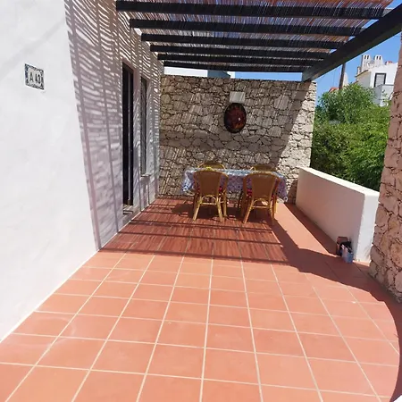 Jacaranda 43-moradia Terrea *