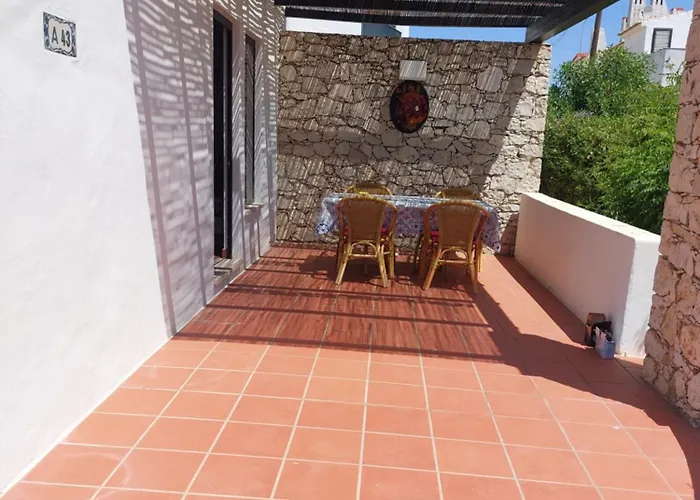 Jacaranda 43-moradia Terrea *